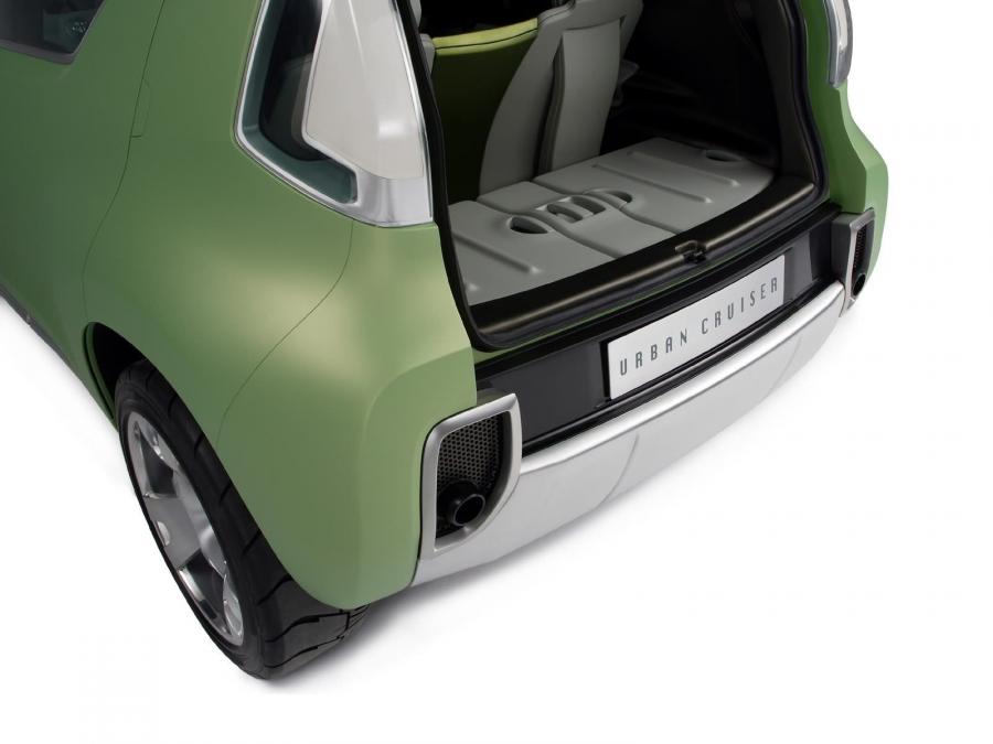  Toyota Urban Cruiser Concept 2006 года  (фото 14 из 34)